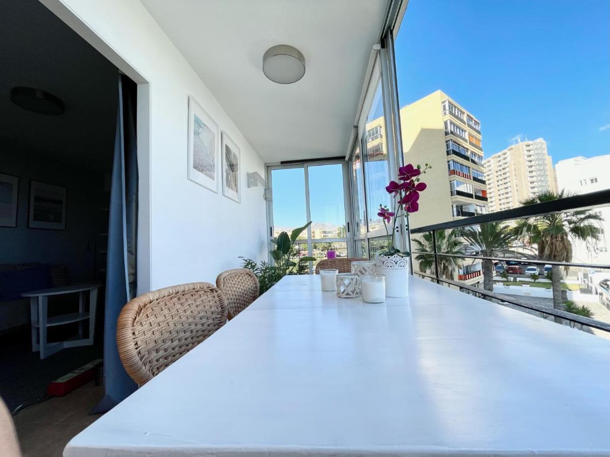 Beachfront Apartment With Ocean Views Los Cristianos  Exterior foto