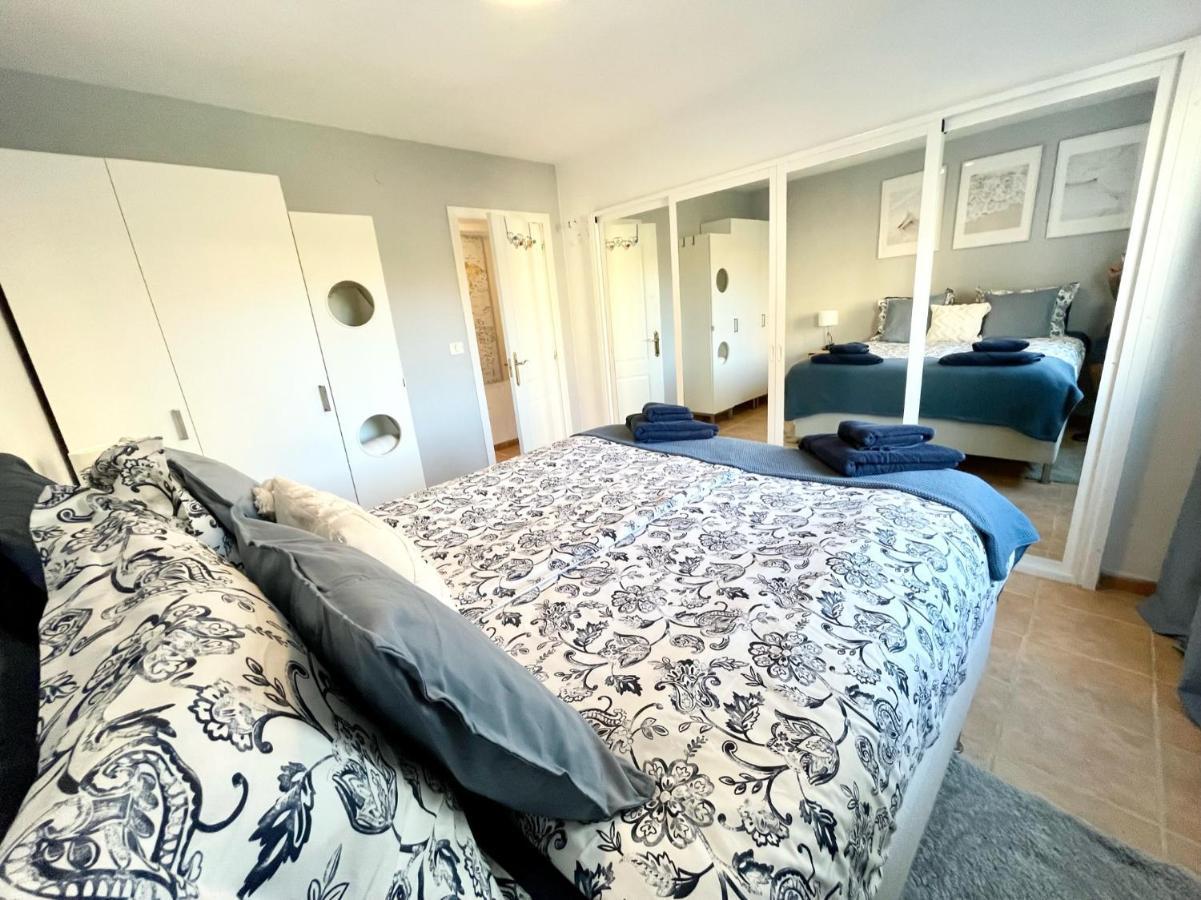 Beachfront Apartment With Ocean Views Los Cristianos  Exterior foto
