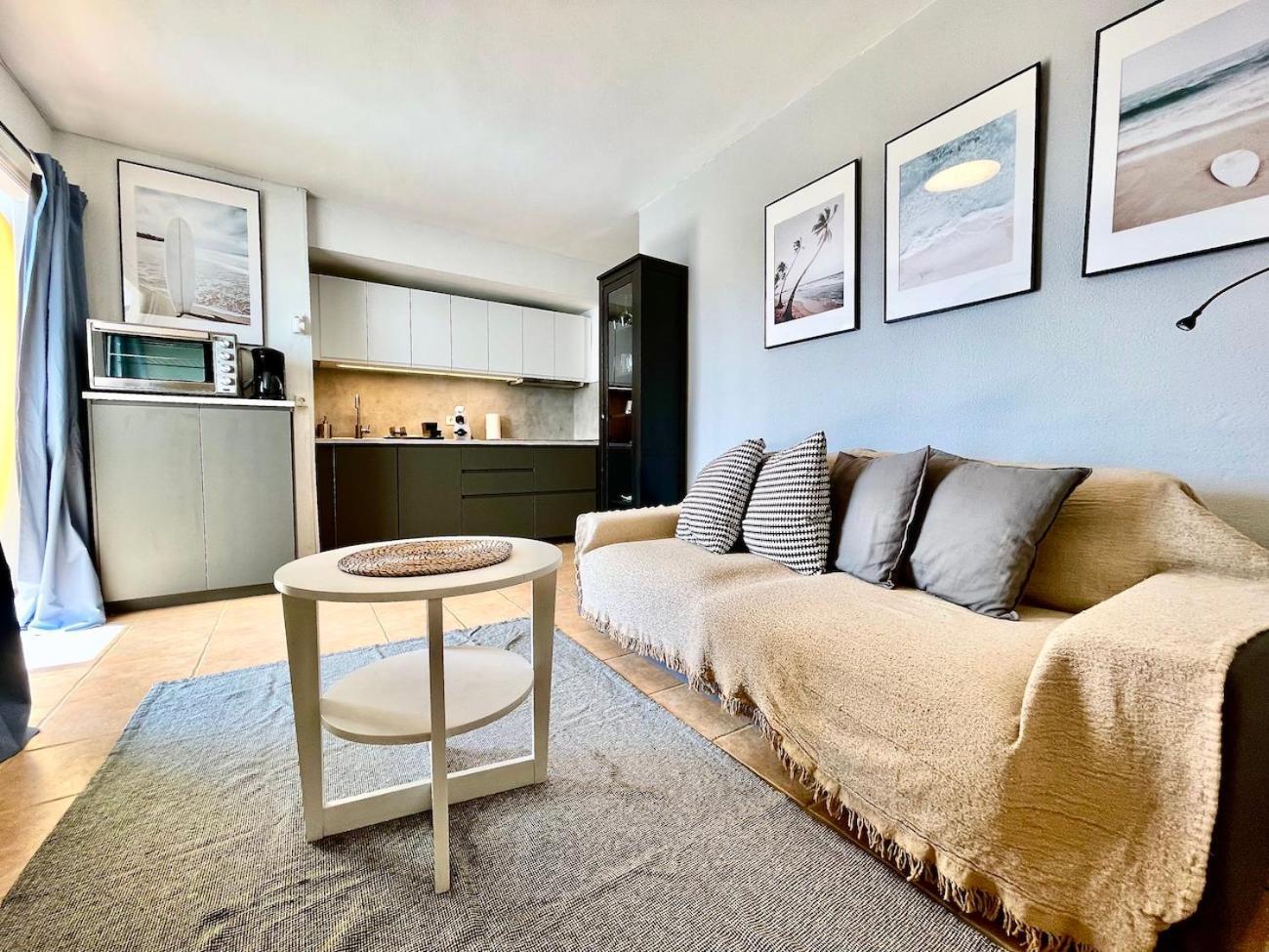 Beachfront Apartment With Ocean Views Los Cristianos  Exterior foto